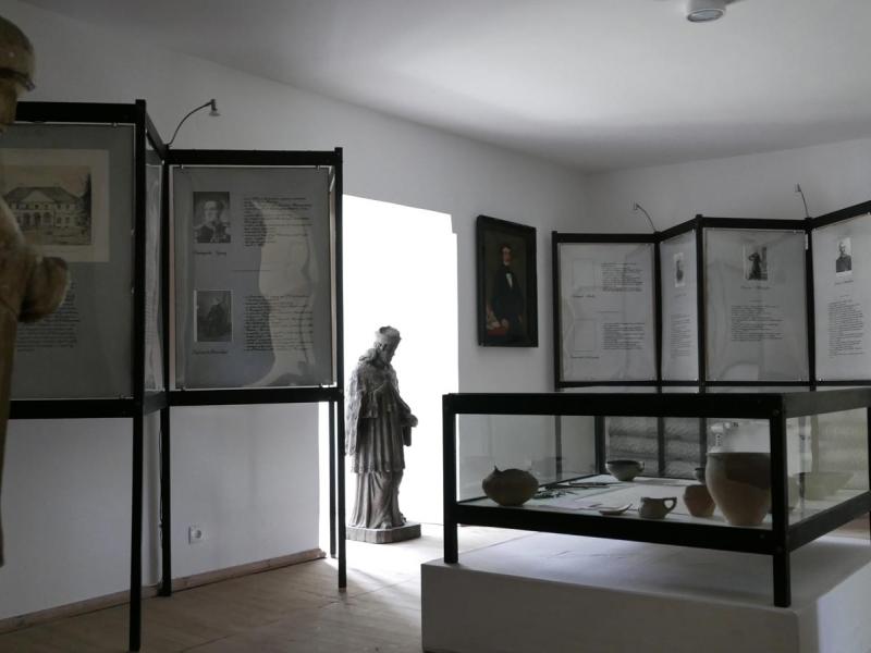 Dwór w Koszutach - Muzeum Ziemi Średzkiej